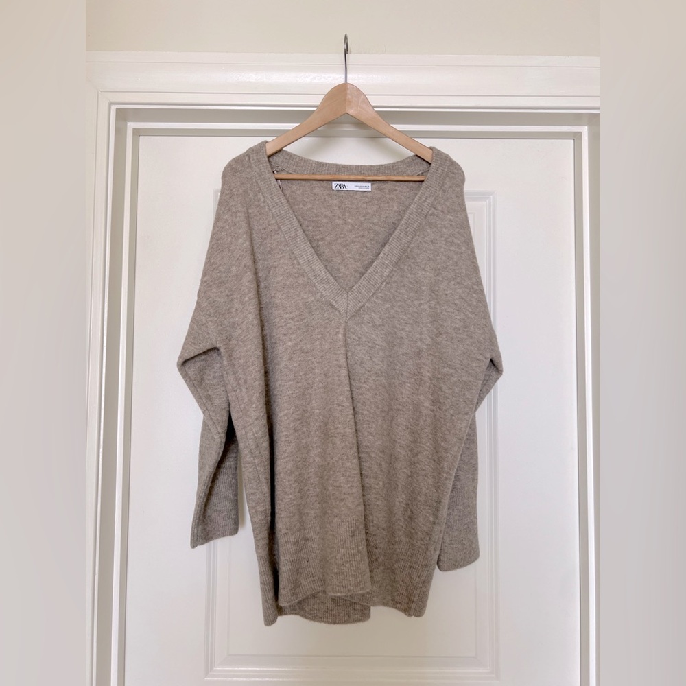 NWOT Zara oversized sweater